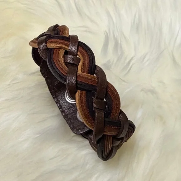 Brown multi tone Braided Leather Bracelet - Picture 2 of 6